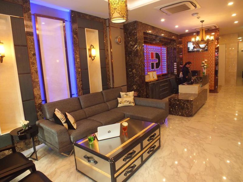 Dsure Hotel Phuket Patong Extérieur photo