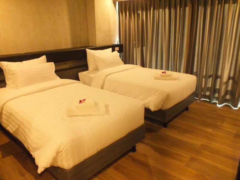 Dsure Hotel Phuket Patong Extérieur photo