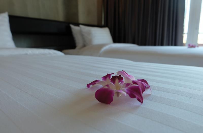 Dsure Hotel Phuket Patong Extérieur photo
