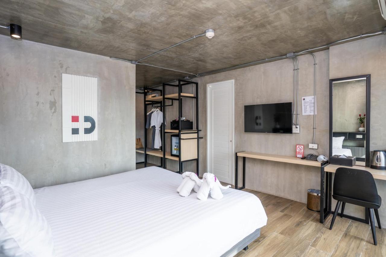 Dsure Hotel Phuket Patong Extérieur photo