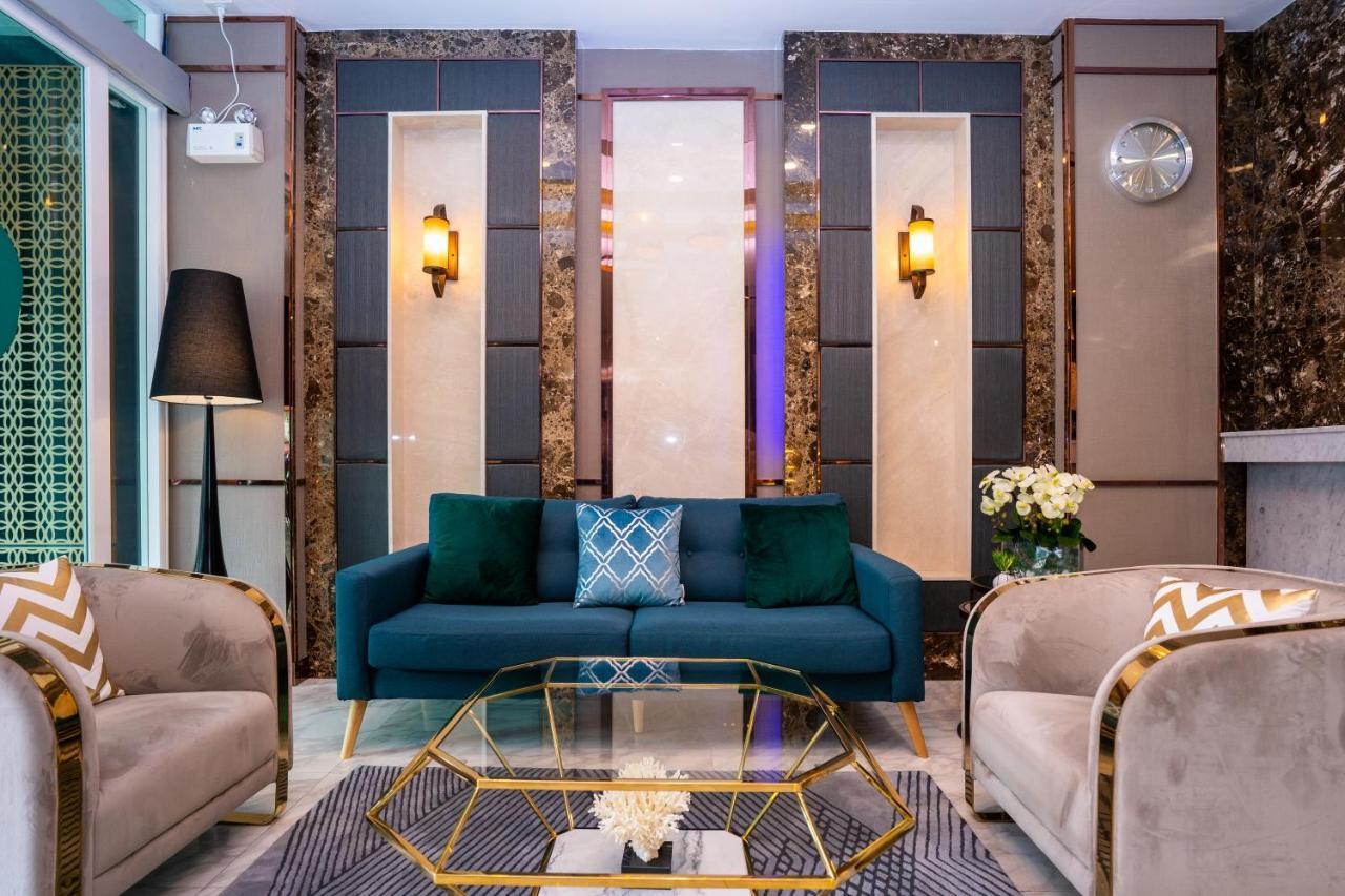 Dsure Hotel Phuket Patong Extérieur photo