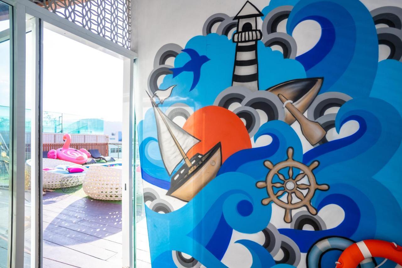 Dsure Hotel Phuket Patong Extérieur photo